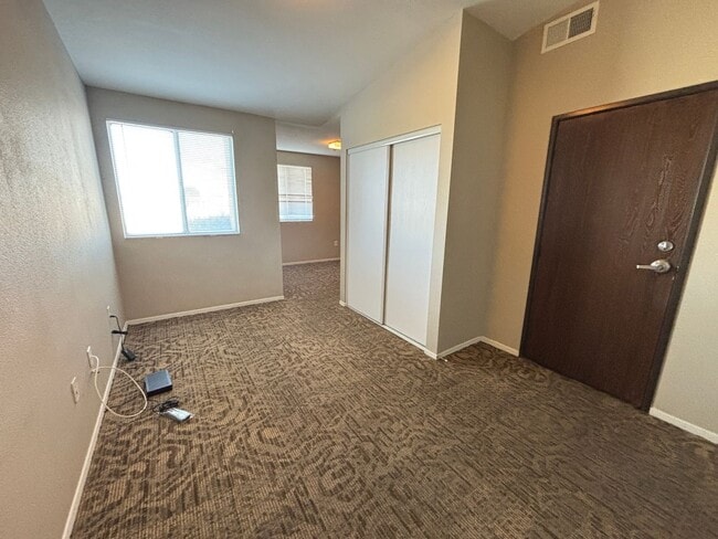 Photo - West Lancaster Senior Apartment Unidad 703