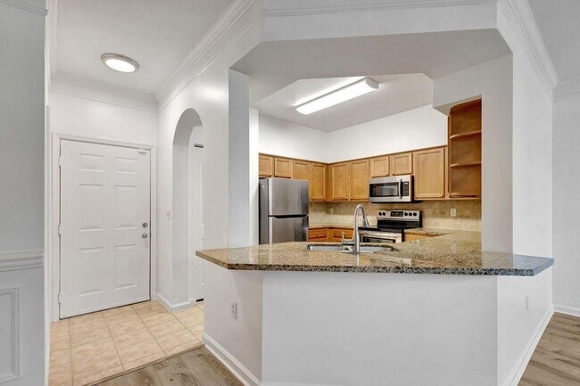 826 Dakota Dr