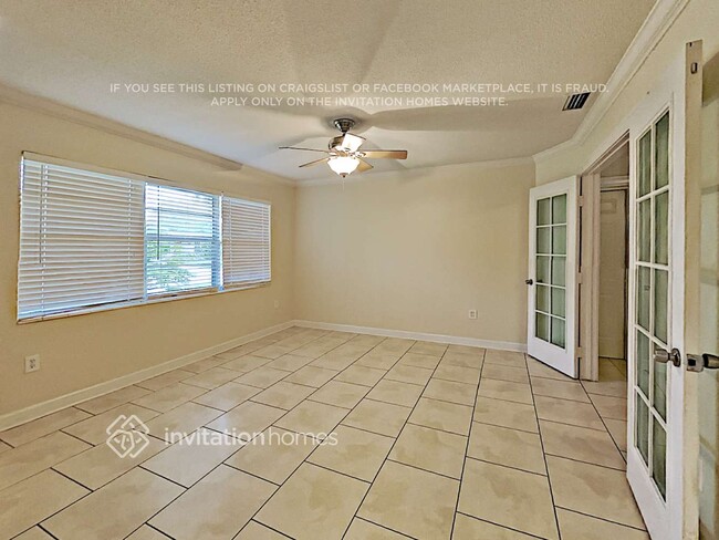 Photo - 2219 25th Ave W