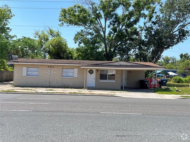 Building Photo - 4306 Silver Star Rd Rental
