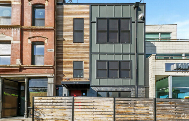 Building Photo - 1414 W Division St Unit 2 Rental