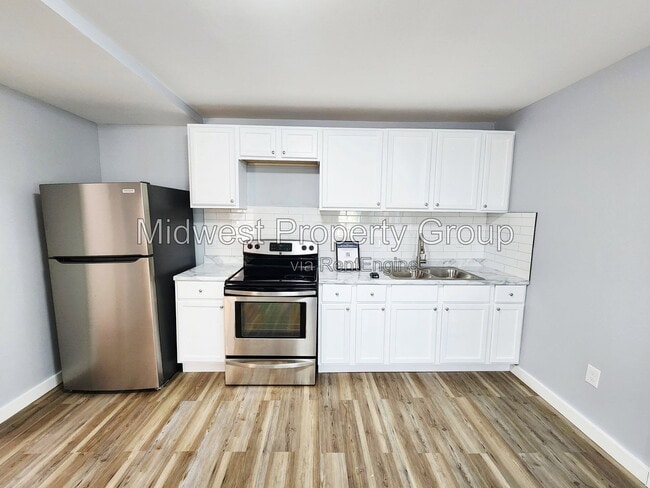 Building Photo - 3415 St Mark Ln Unit C