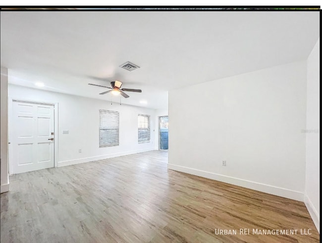 Photo - 6233 Dewdrop Way