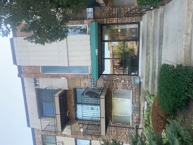 Building Photo - 1455 N Winslowe Dr Rental