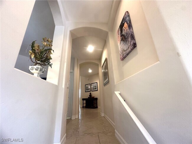 Photo - 1634 Tarpon Bay Dr S Unit 202