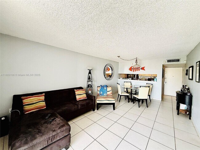 Photo - 10700 SW 108th Ave Unit C302