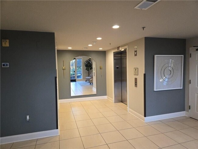 Photo - 50 Biscayne Dr NW