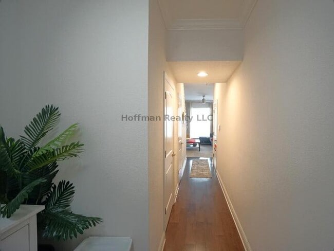 Photo - Luxury 2-Story Townhouse for Rent ? 3 Bed ...