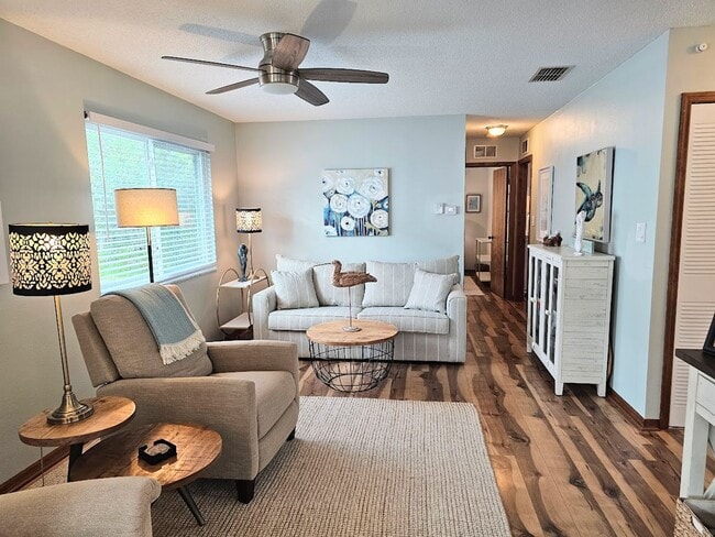 Building Photo - Waterfront 2 Bedroom, 2 Bath Stilt Home with Dock