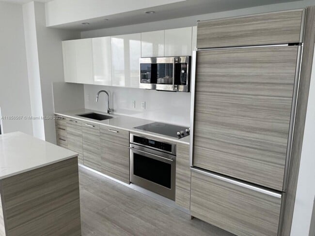 Photo - 121 NE 34th St Unit 1604