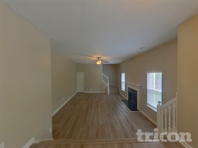 Photo - 7436 Petal Pl