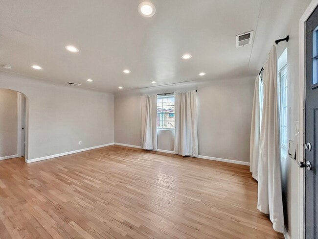 Photo - SLOAN'S LAKE: 2-BEDROOM 1 BATH WITH HIGH-END FINISHES Unit 1310