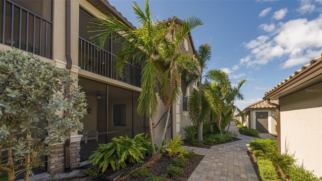 5624 Palmer Cir Unidad 203