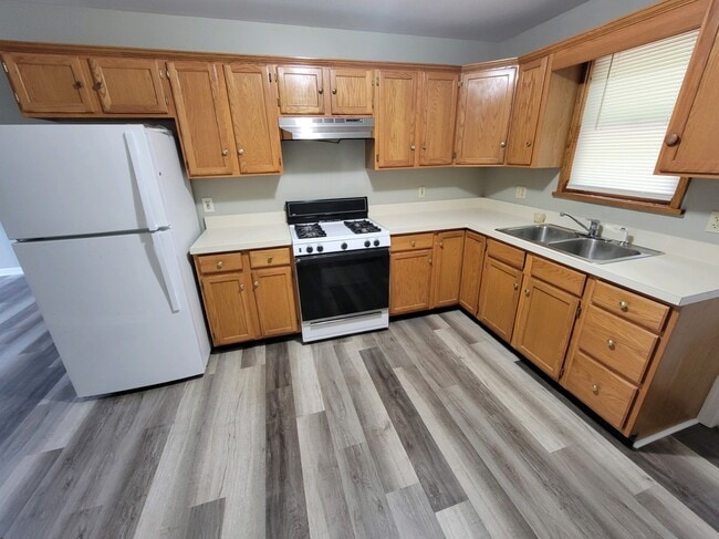 Photo - 423 Summit Ave