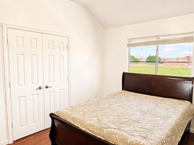 Photo - 5507 Cranston Ct