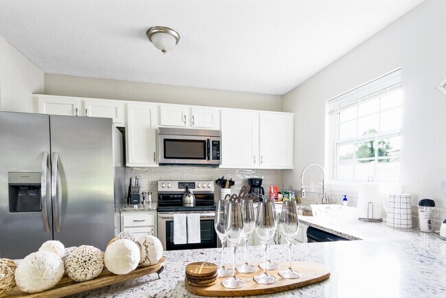 Photo - 2890 N 9th St