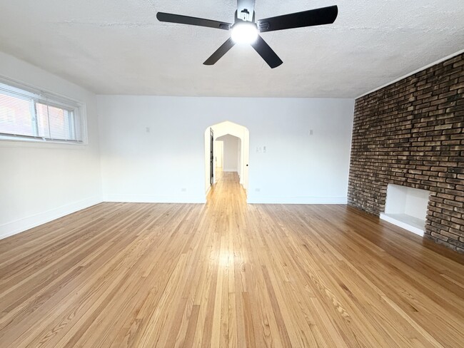 Photo - 7301 S Constance Ave