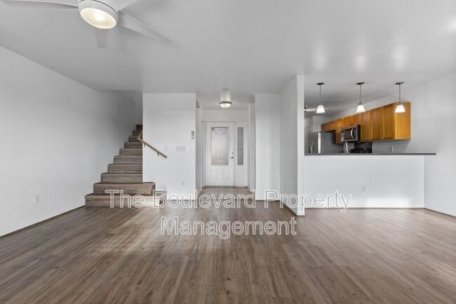 Photo - 92-7139-7139 Elele St