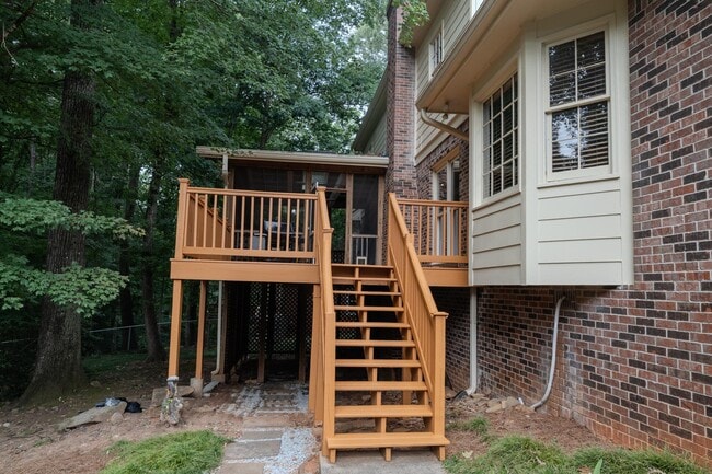 Photo - 2858 Livsey Dr