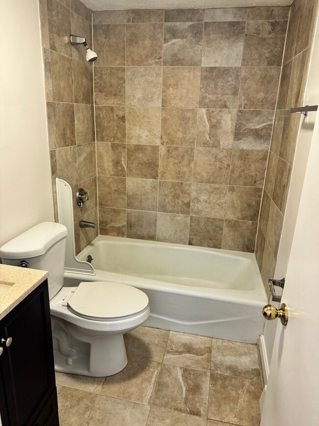 Photo - 153 Salem St Unit #2