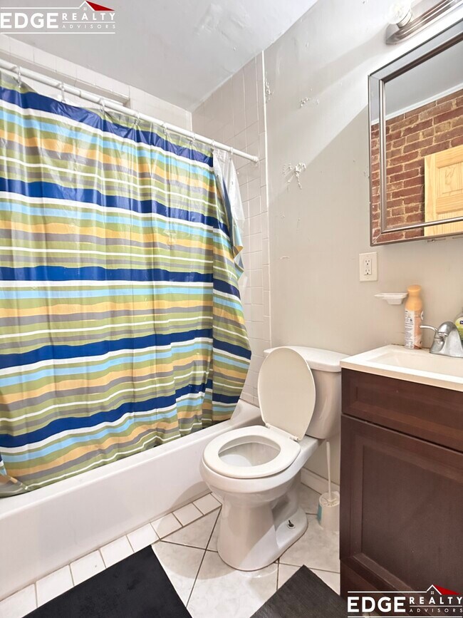 Photo - 9 Linden St Unit 1