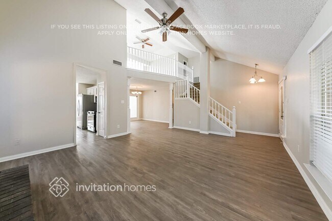 Photo - 1418 Baker Dr