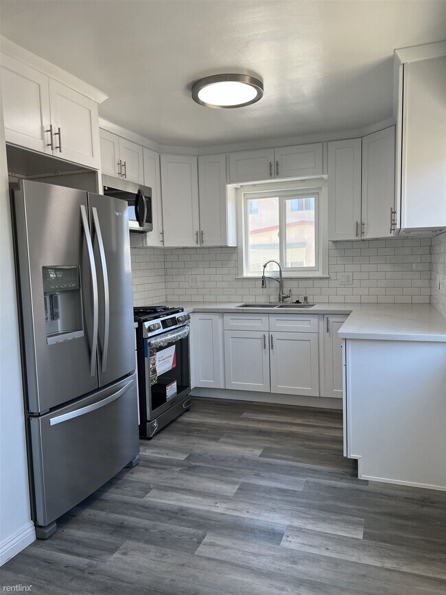 Photo - 1 br, 1 bath Condo - 1030 2nd Street 12