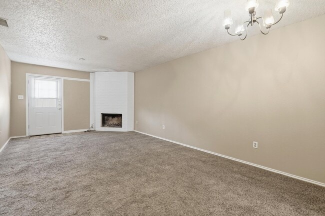 Photo - 246 Washington Blvd