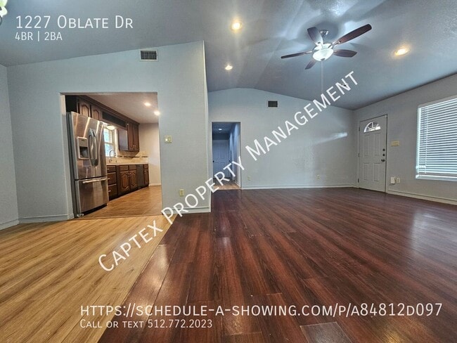 1227 Oblate Dr