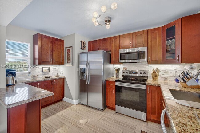 Photo - 121 Golden Isles Dr Unit 205
