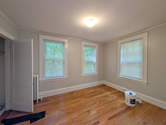 Photo - 145 Summer St Unidad 3