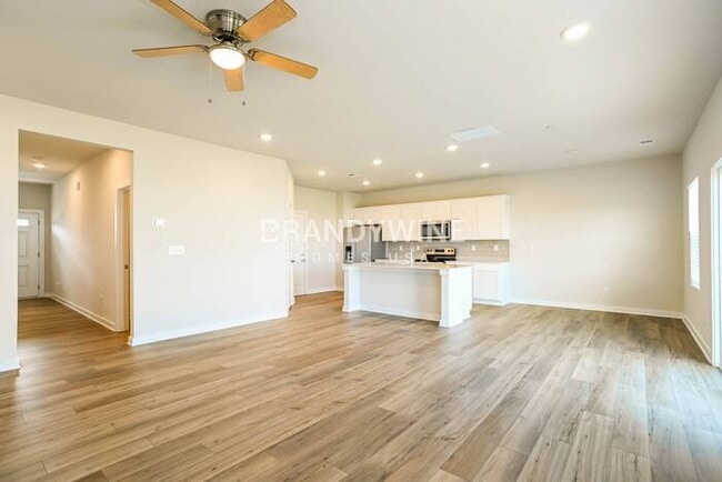 Photo - 2416 Appalachian Trl Dr