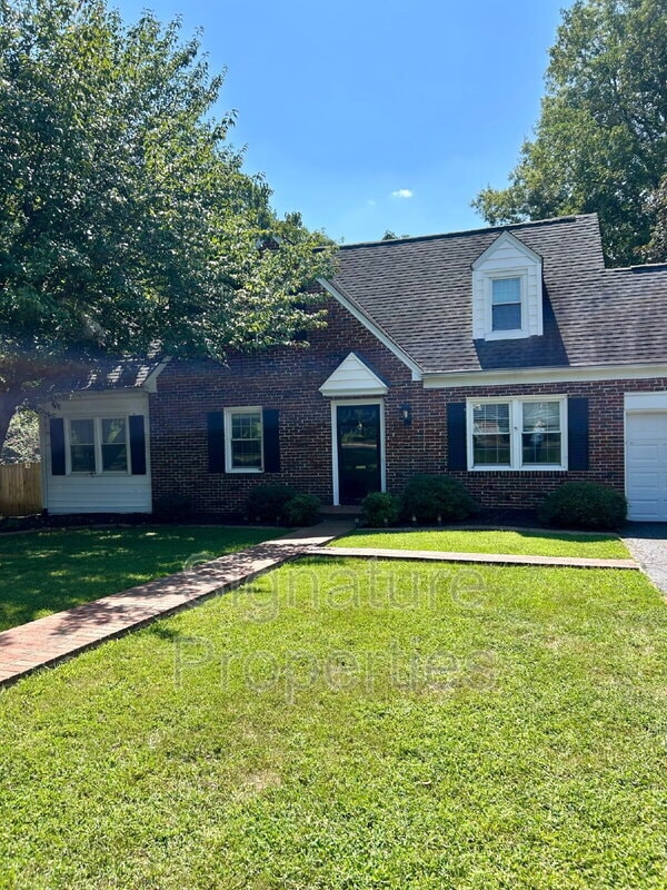 1106 Cherokee Ct