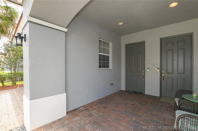 Photo - 2206 SW Cape Cod Dr