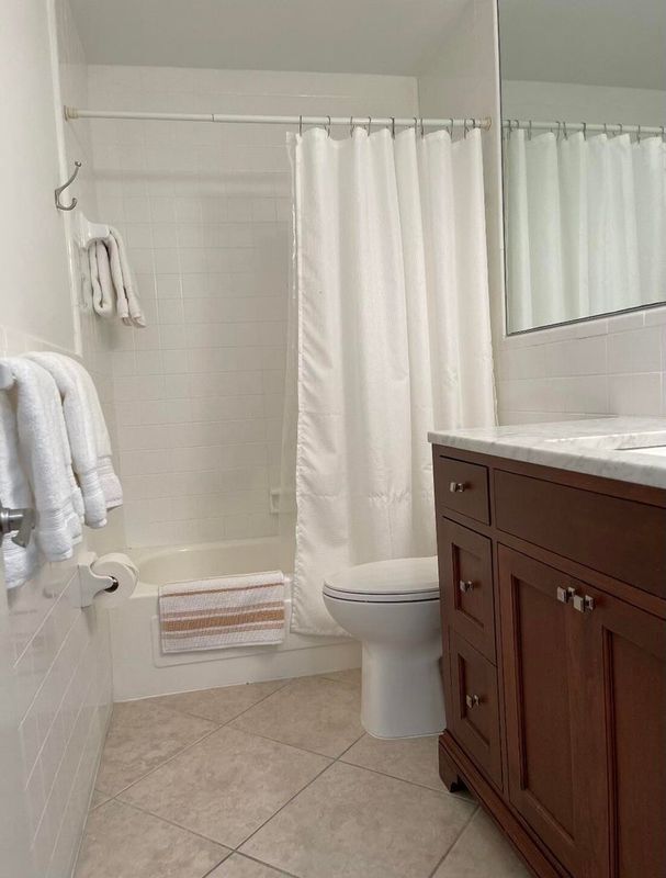 1202 Palm Trail Unit 6