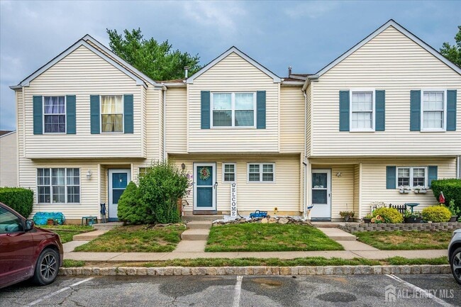 Building Photo - 822 Darlington Dr