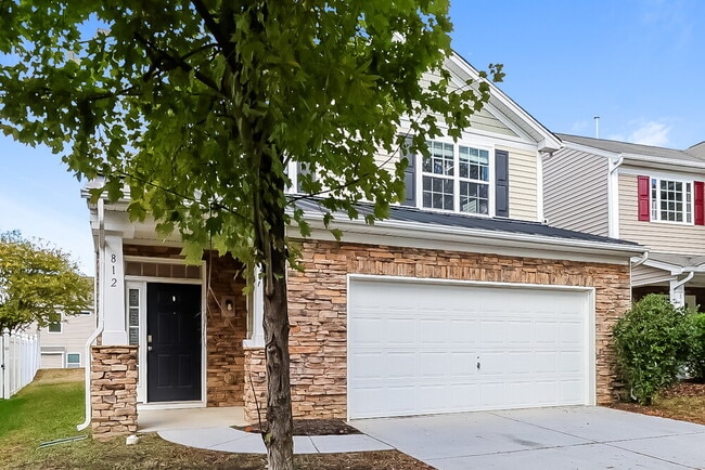 Building Photo - 812 Old Forester Ln