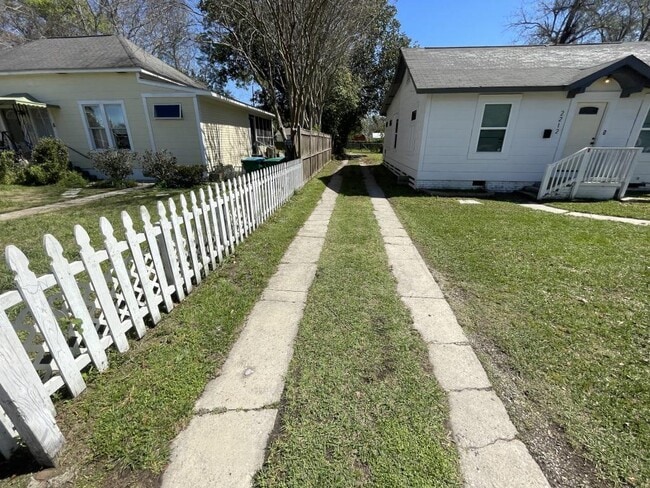 Photo - 2212 23rd Ave