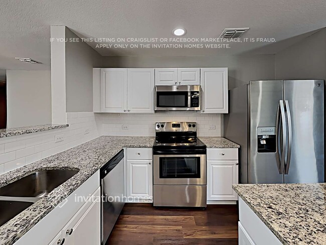 Photo - 825 Poncho Ln