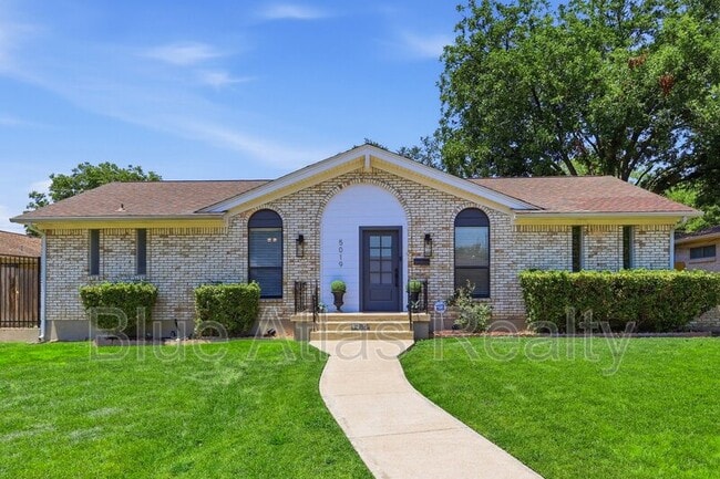 Building Photo - 5019 Blanchard Dr