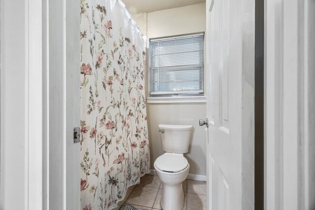Photo - 10 Summit Cir