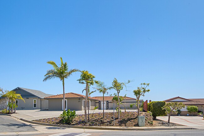 Photo - 4023 Via Manzana