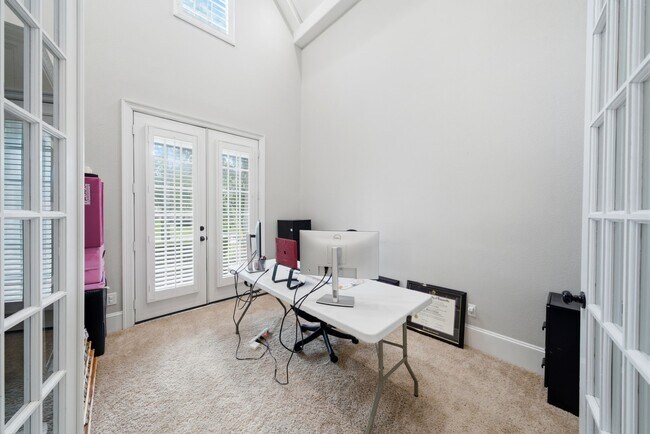 Photo - 2547 Marufo Vega Dr