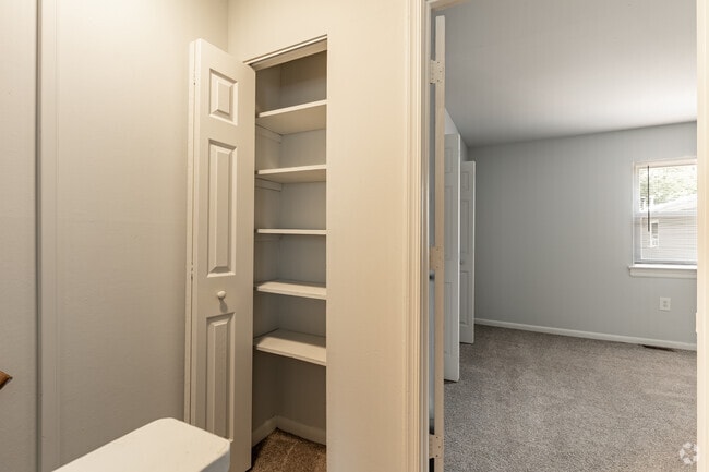 2BR, 2BA