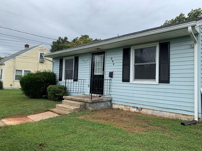 Photo - One Level House in Altavista