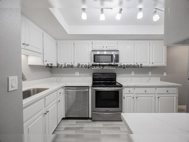 Photo - 5110 N 31st Way Condo Unit 316