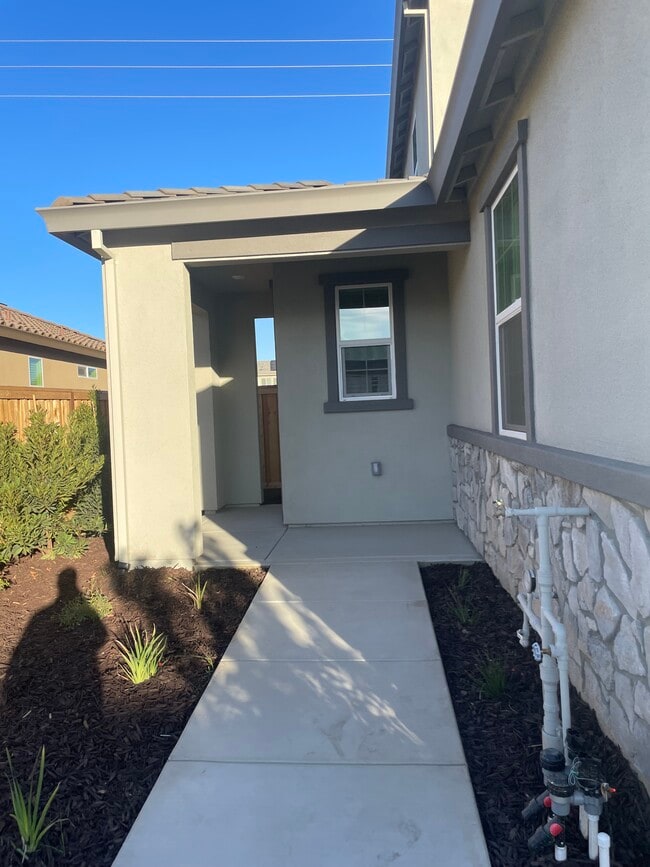 Photo - 464 Brachetto Ln