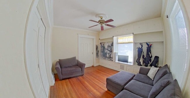 Photo - Large House with 2 Kitchens & 2 Living Rooms + Off-Street Parking! Available August 1st!