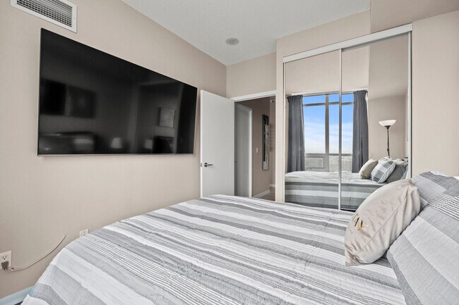 Photo - 231 Fort York Blvd Unit SI ID1347382P