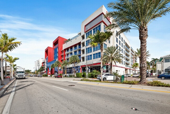 Photo - 111 N Ocean Dr Unidad ID1056488P